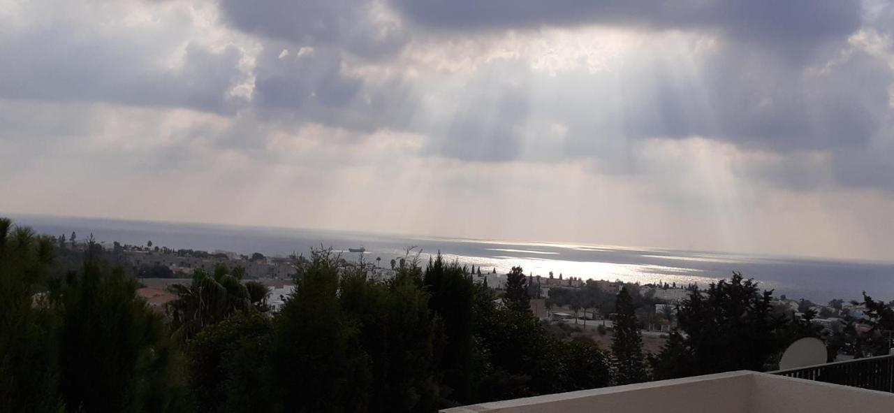 Pelagos Hill Apartment Paphos Extérieur photo